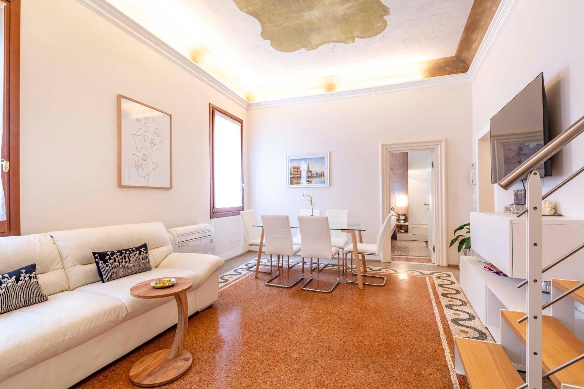 Ca' Pestrin Suite House - San Marco Square Venedig Exterior foto